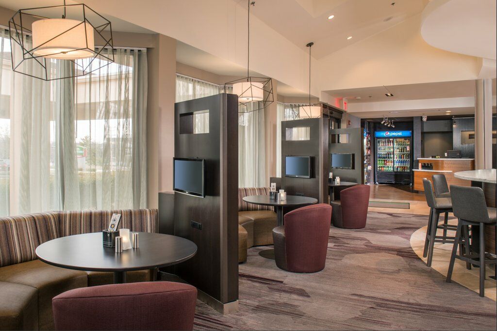 Courtyard By Marriott Феєтвілл Екстер'єр фото